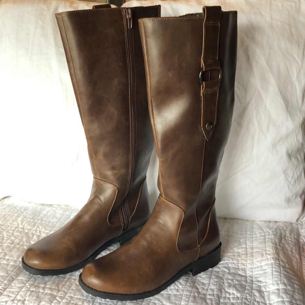Women’s Wide Riding Boot